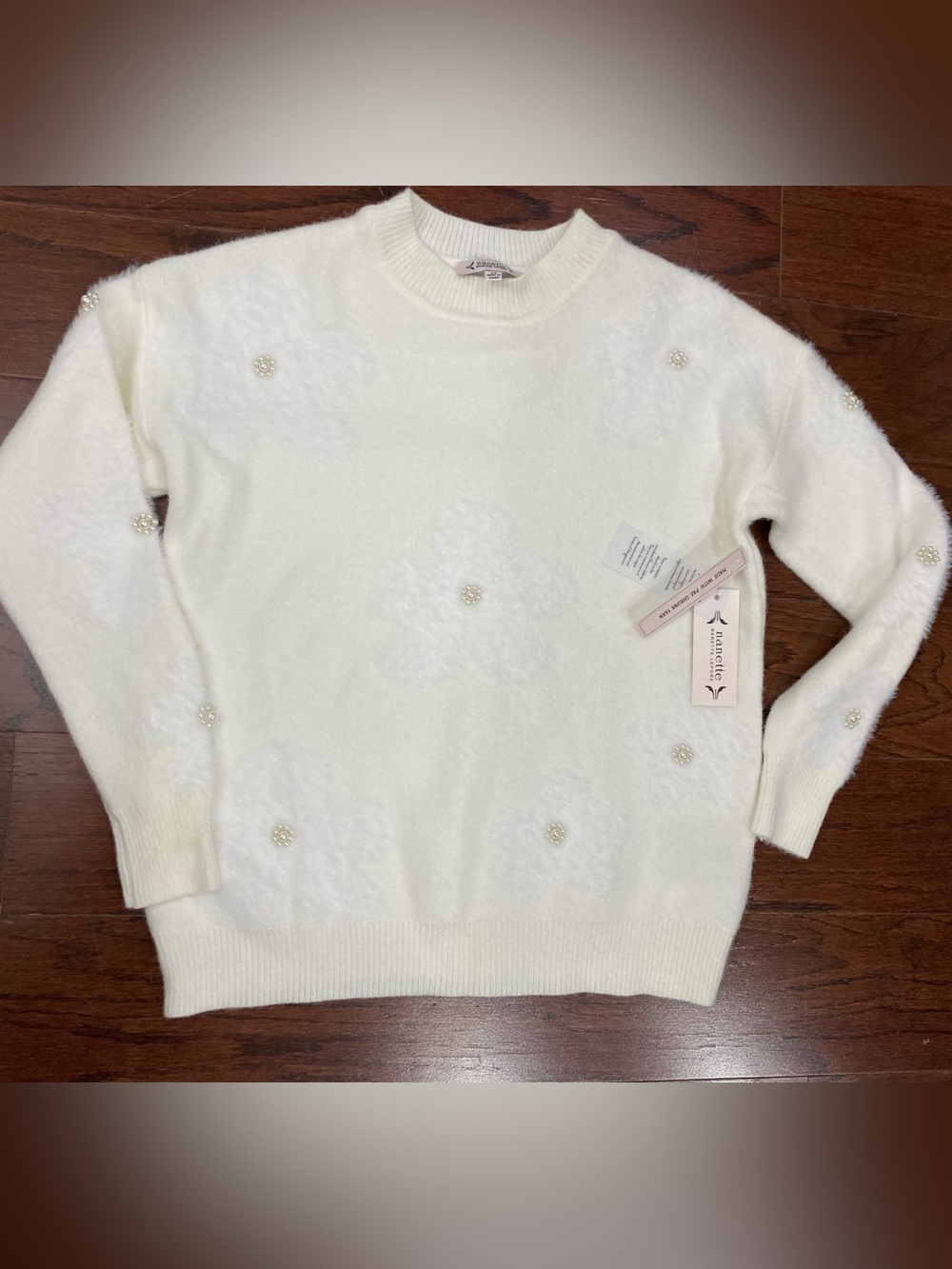 NWT Nanette Lepore Cream Flower Embellished Pre-Washed Yarn Sweater Size X-Small